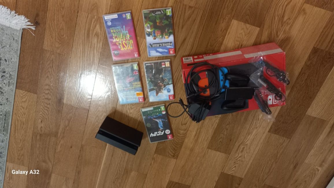 Nintendo Switch z grami i dodatkami