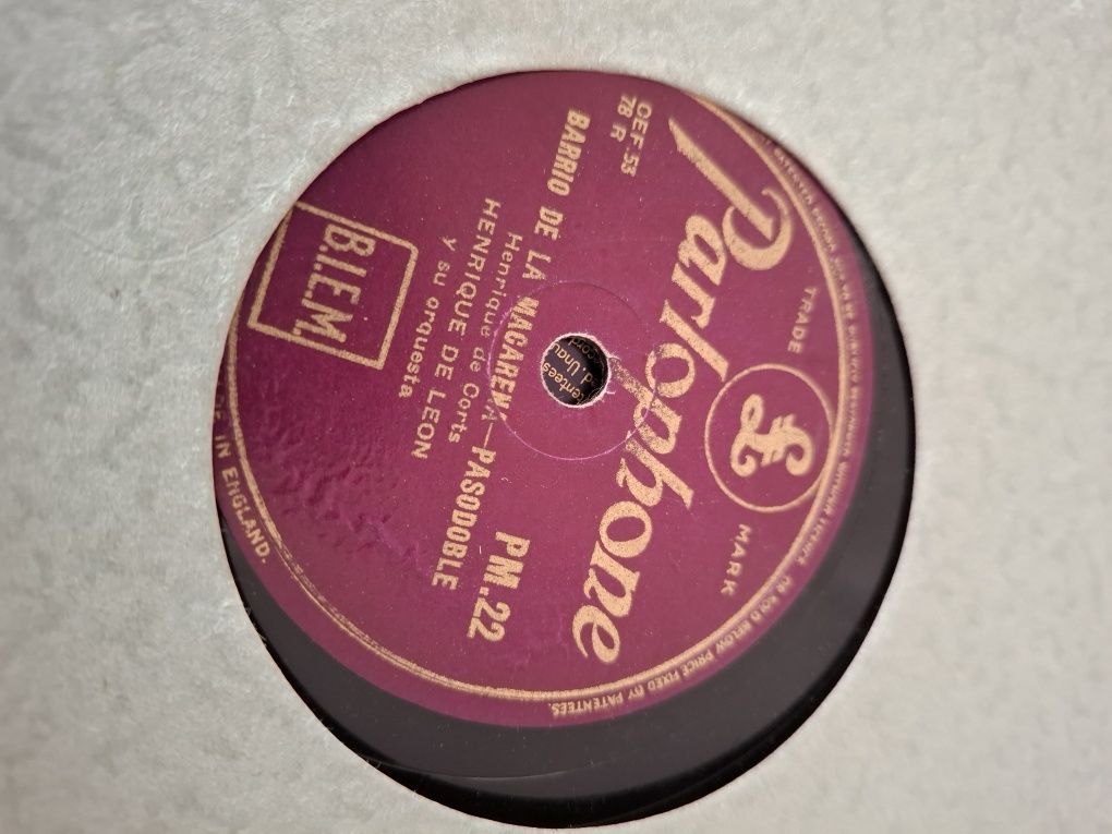 Album com 12 discos 78 rpm dos anos 50
