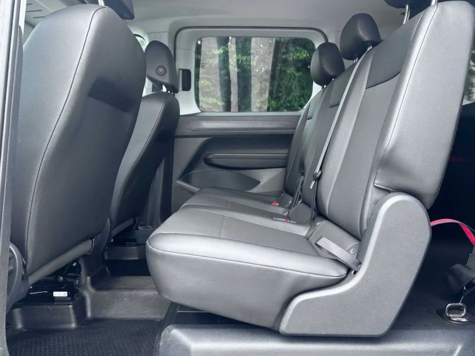 Volkswagen Caddy      2021