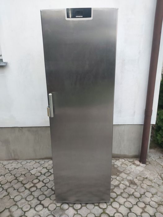 Морозильна камера Simens
