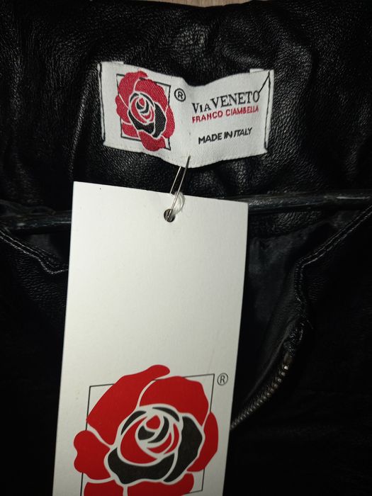 Пиджак из эко кожи