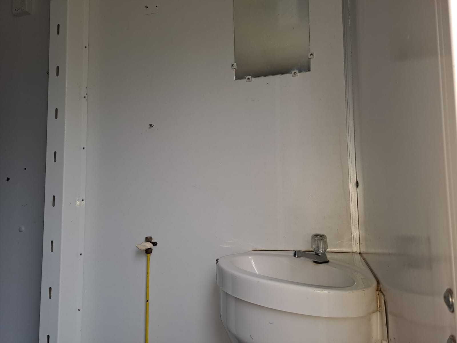 Przyczepa socjalna Biuro Szatnia WC kontener