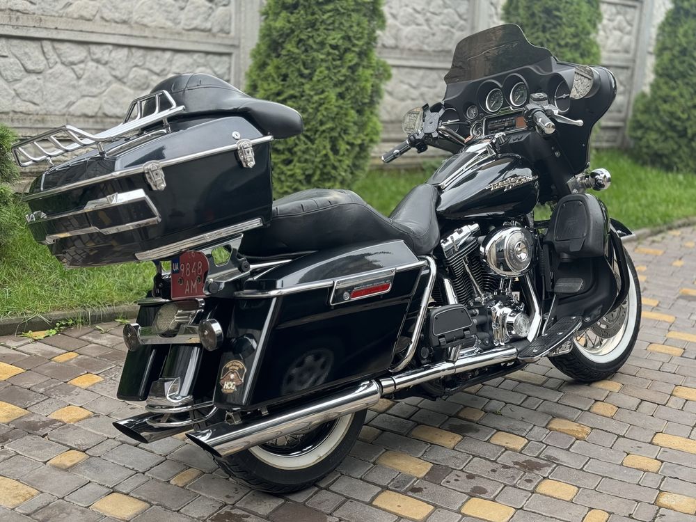 Harley Davidson Electra Glide FLHTCUI