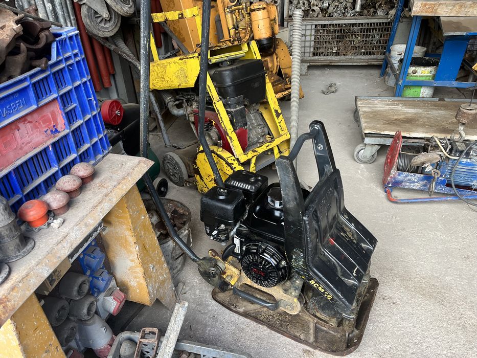 Placa vibratoria compactadora