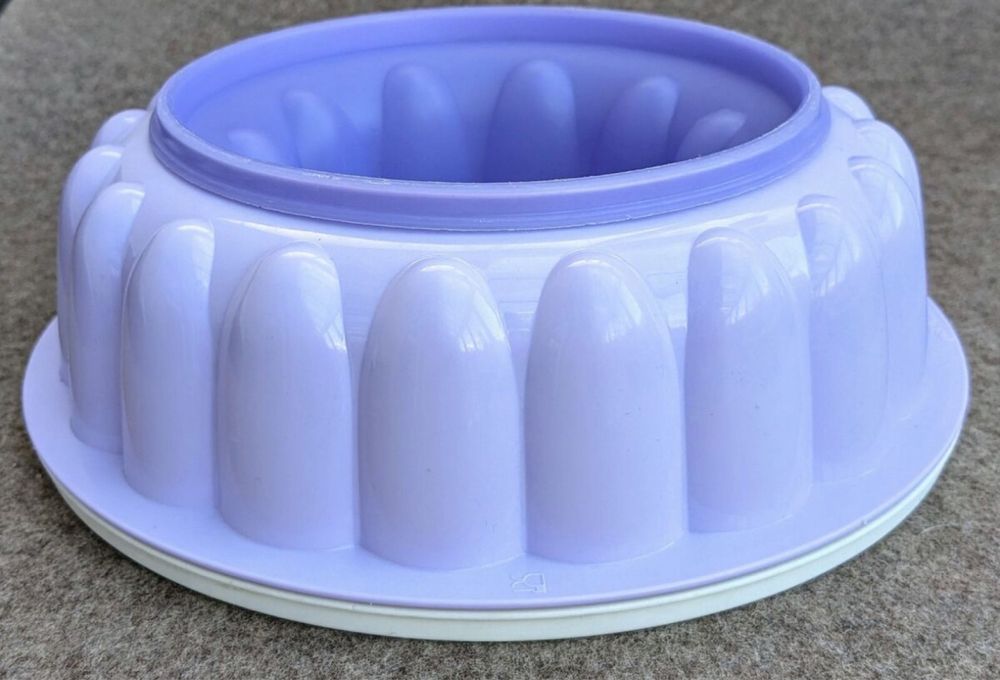 Tupperware forma wieniec do puddingu galarety galaretki sernik ciasto