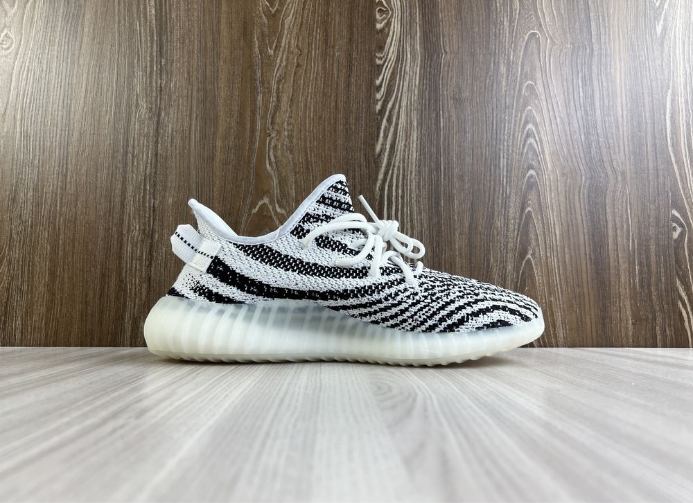 Yeezy 350 zebra