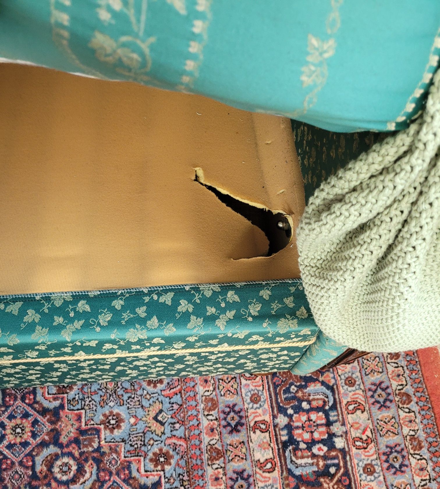Sofa dwuosobowa zieleń