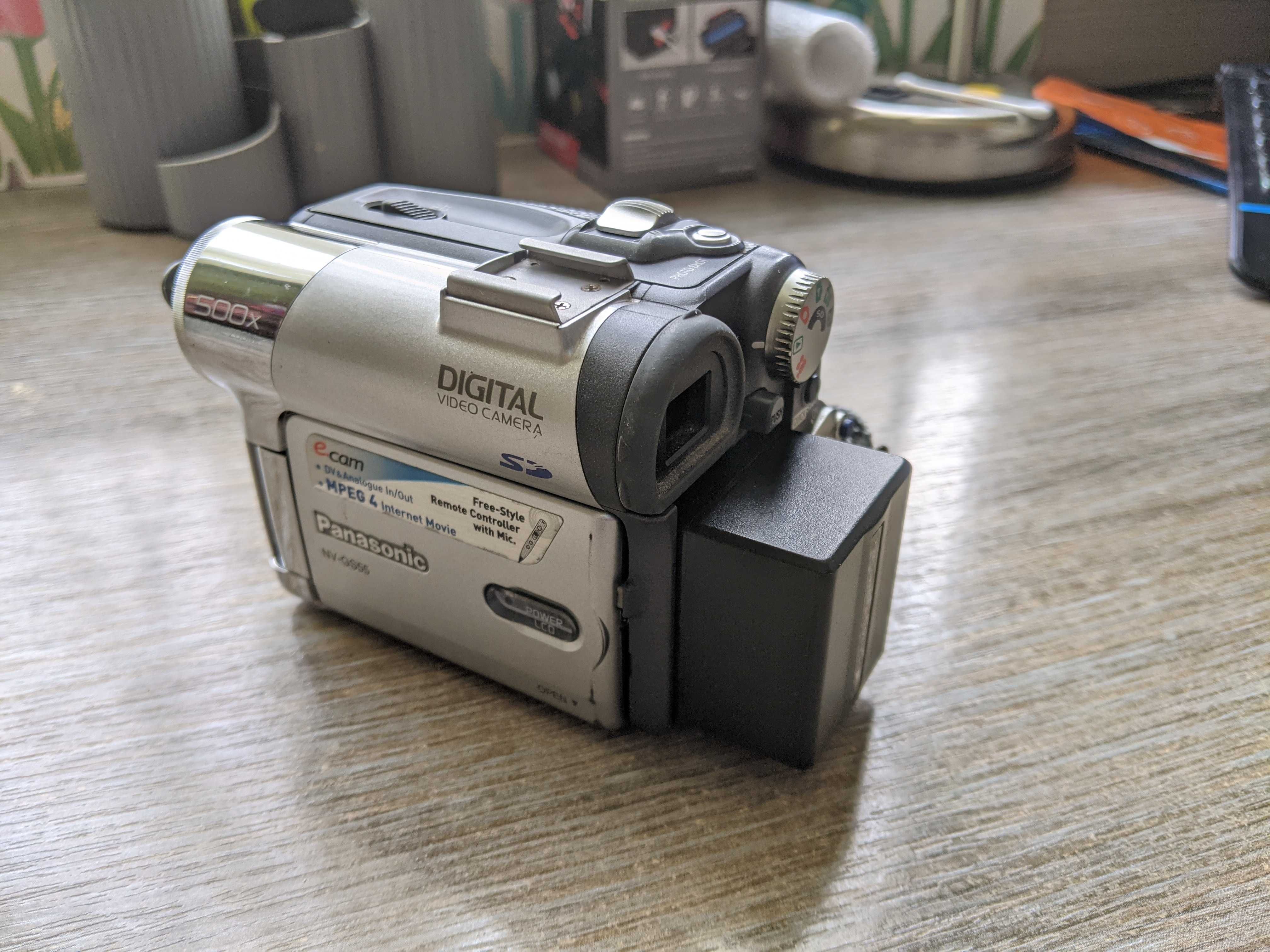 Цифрова відеокамера Panasonic NV-GS55