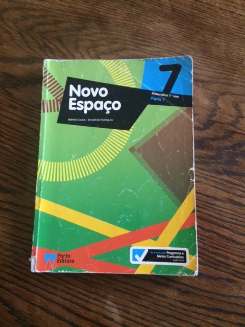 Livros e cadernos de actividades do 7º ano