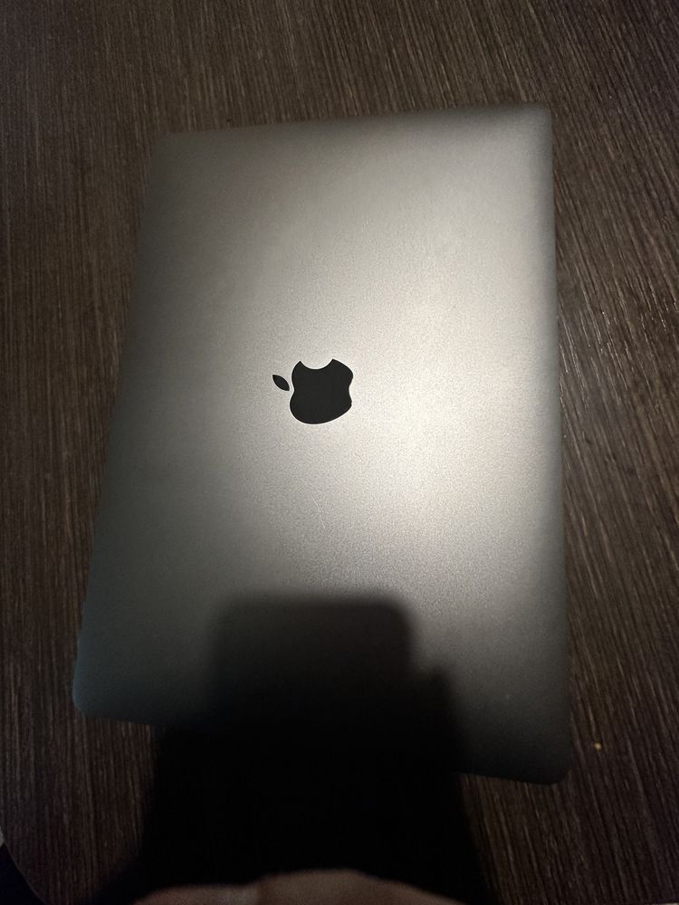 MacBook Pro M2 2022