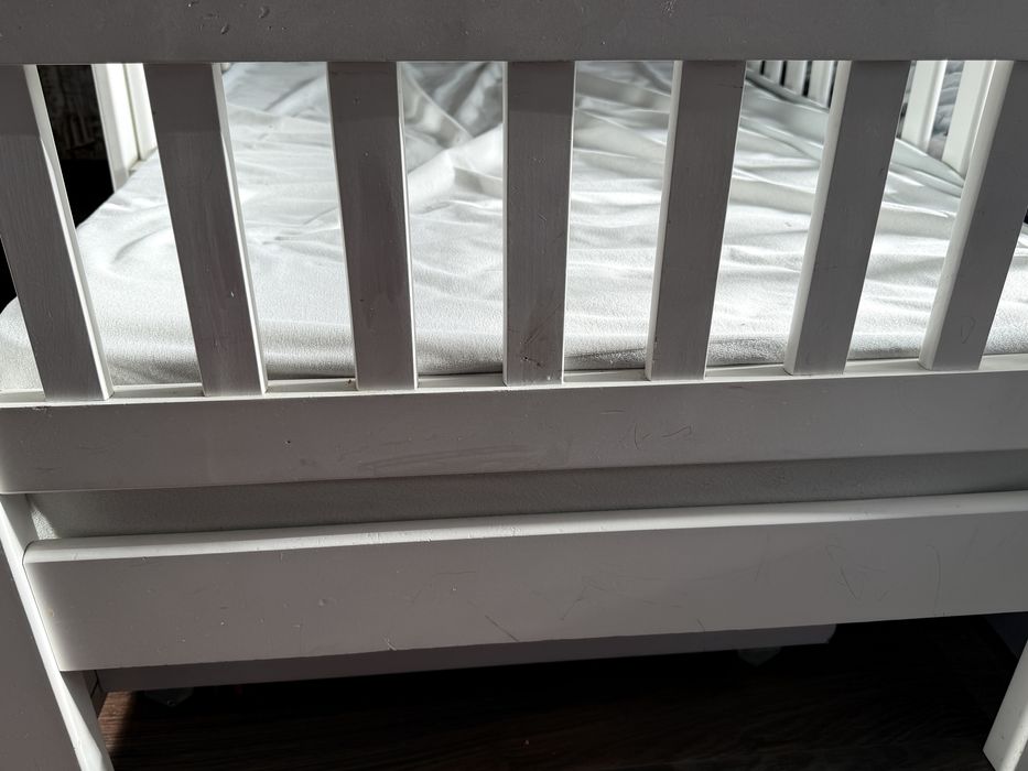 Кровать домік з матрасом.  Самовивоз