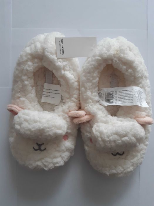 Nowe kapcie Top Secret rozmiar 36 z metką