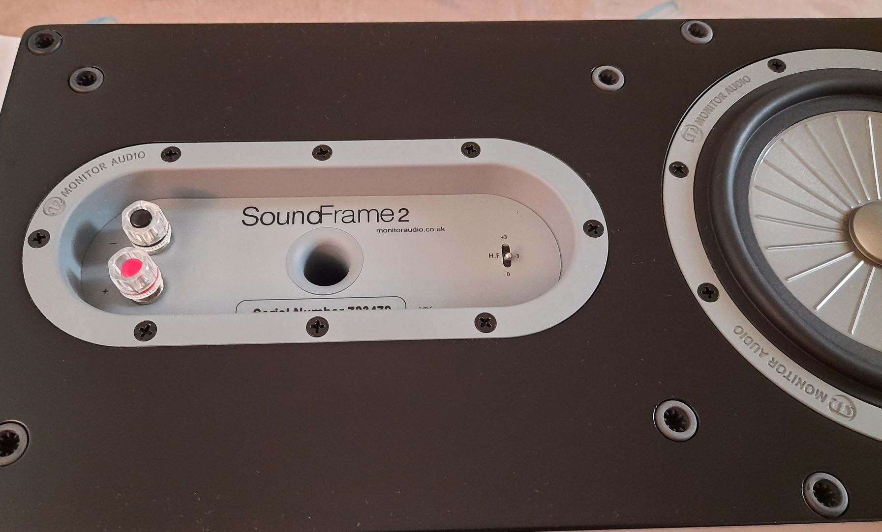 Настенная акустика колонка Monitor Audio SoundFrame 2, On Wall On-Wall