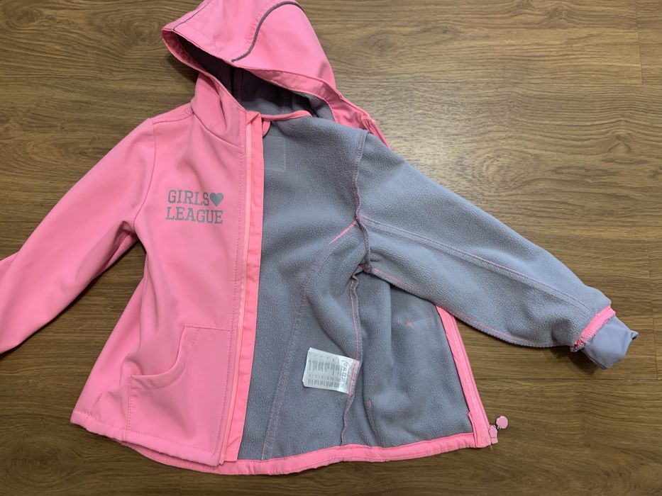 Вітровка в гарному стані