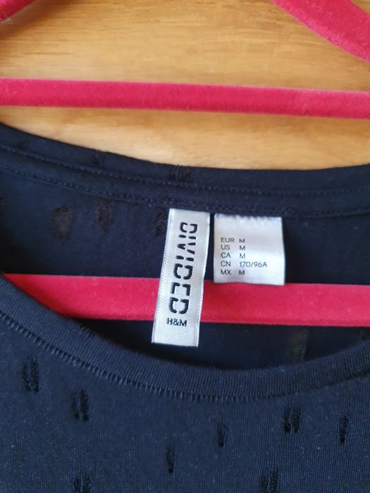 Koszulka z dziurami H&M Divided, M