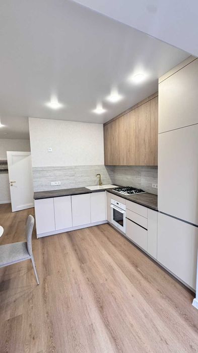 2к новобудова еліт класу / сучасний ремонт \ можлива "є Оселя"!