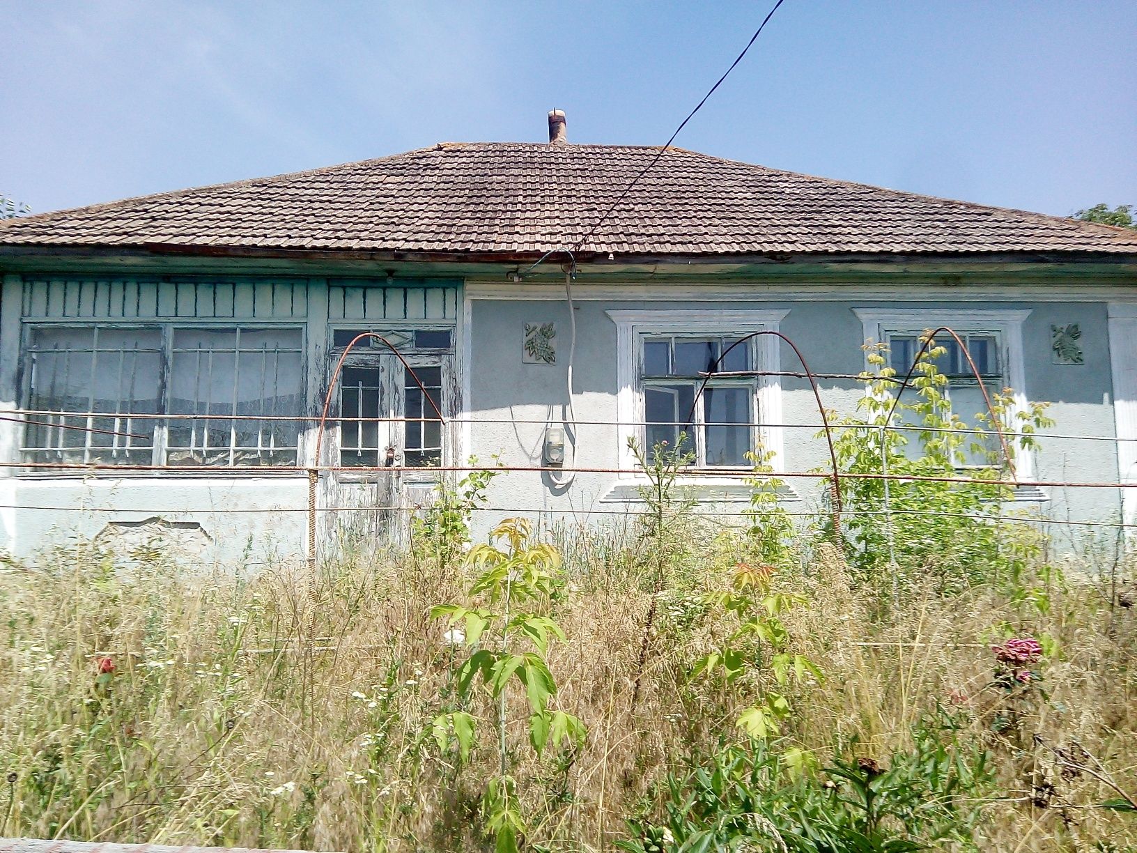 Продам будинок в селі Ожево,Чернівецької обл.Сокирянський р-н.
