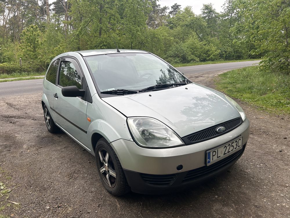 Ford fiesta 2005r 1.3 benzyna