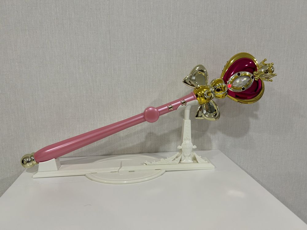 Продам аниме-атрибут Proplica Spiral Heart Moon Rod!