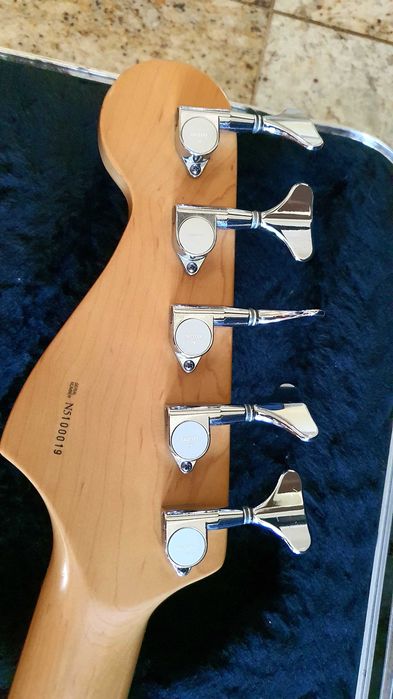 Fender American Jazz Bass 5 USA 1995r + Futerał