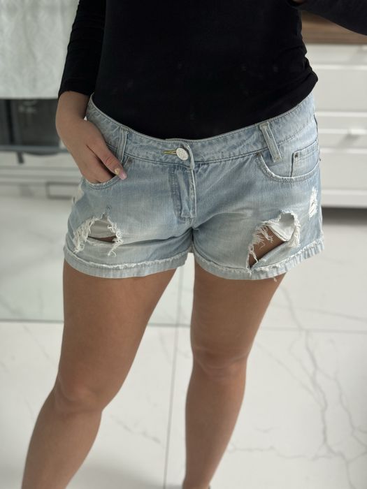 Krótkie jeansowe szorty spodenki damskie