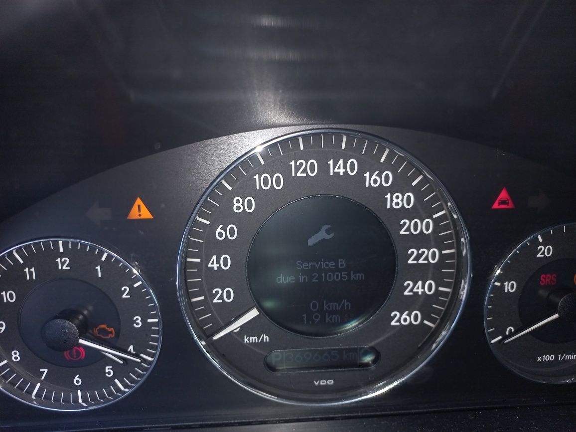 Mercedes -Benz Klasa E W211 2,2cdi lift