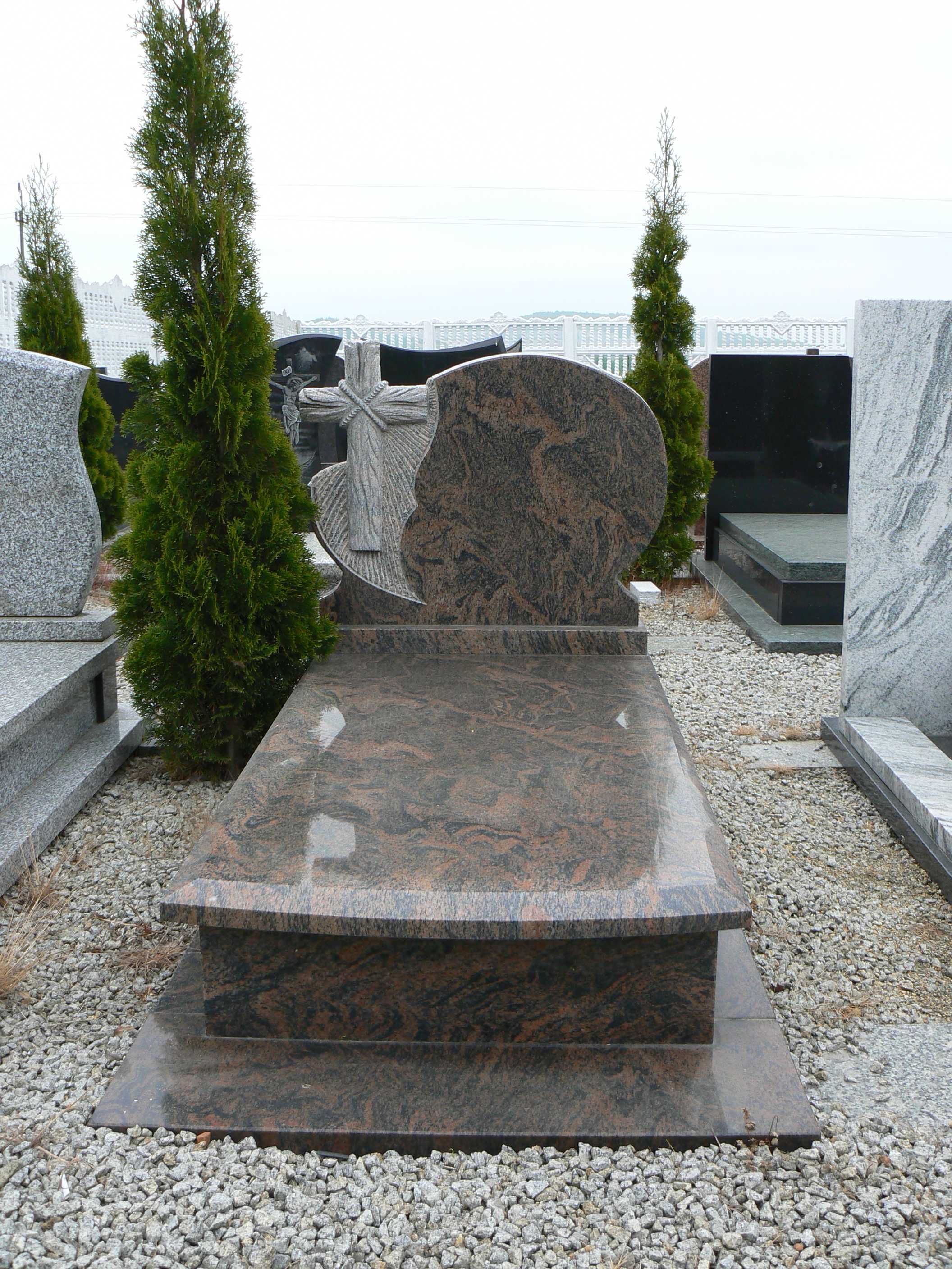 nagrobek granitowy nagrobek pomnik nagrobki