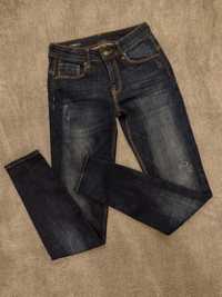 Nowe dżinsy Bershka jeansy spodnie jeansowe skinny przetarcia push-up