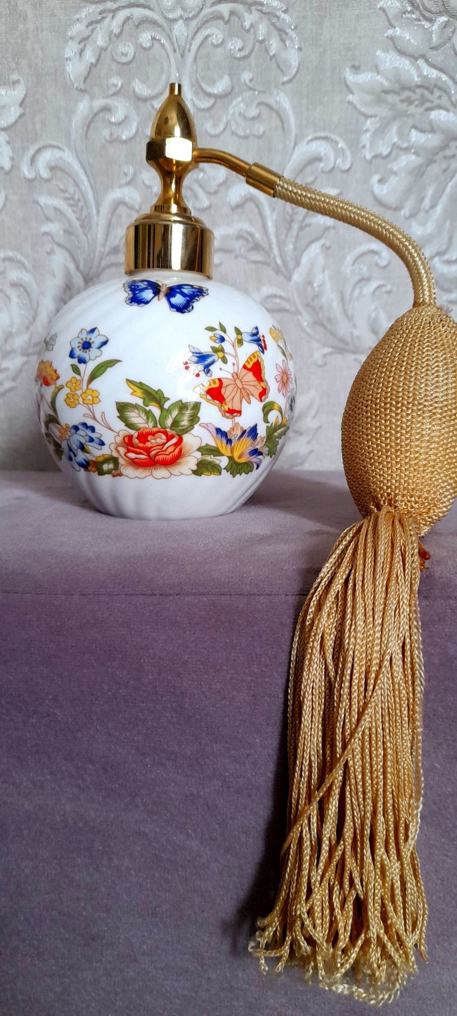 Flakon do perfum z pompką Aynsley