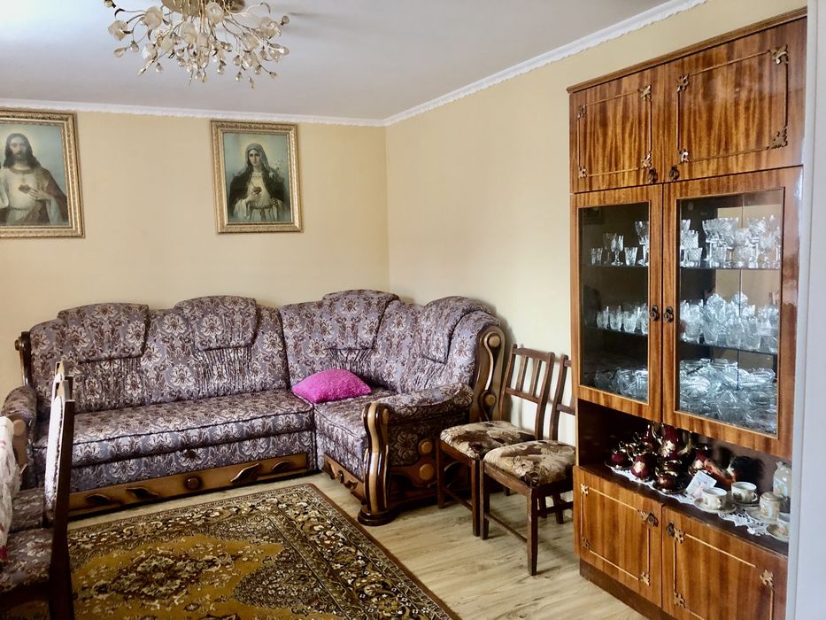 Продається якісний деревʼяний будинок