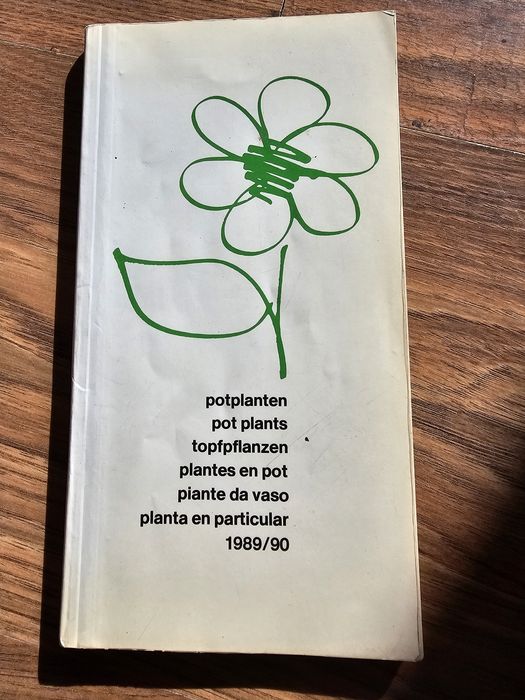 Encyklopedia Kwiatów rok 1989 za 5 zł