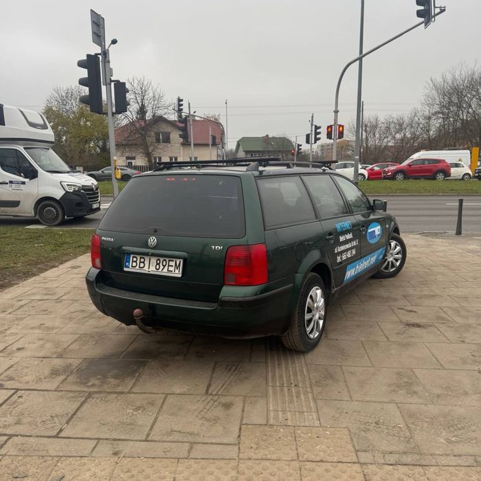 Na sprzedaż VW Passat 1.9 D/niezawodny silnik/długie oplaty/zamiana