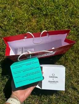 Omega x Swatch SO33L103 – Polarna Aurora w Zegarku