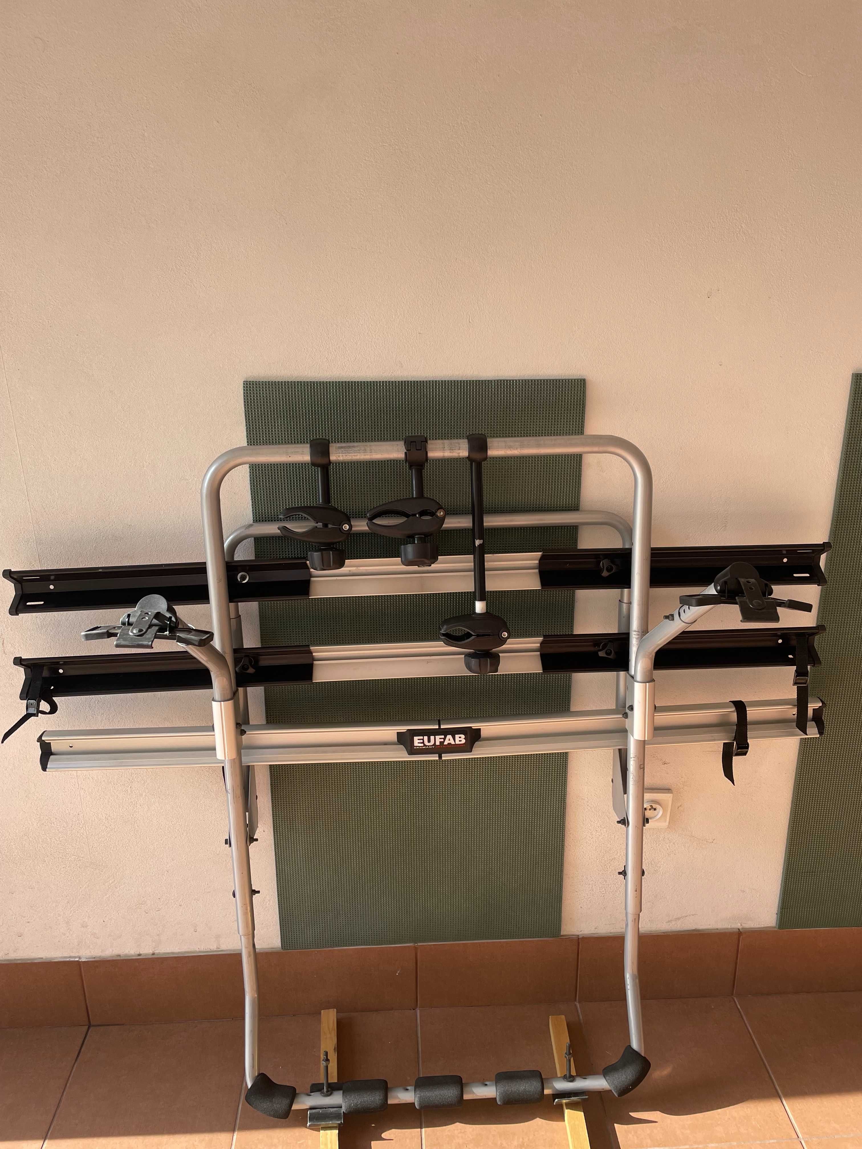 THULE Backpac 973 uchwyt bagażnik na 2-4 rowery na klapę
