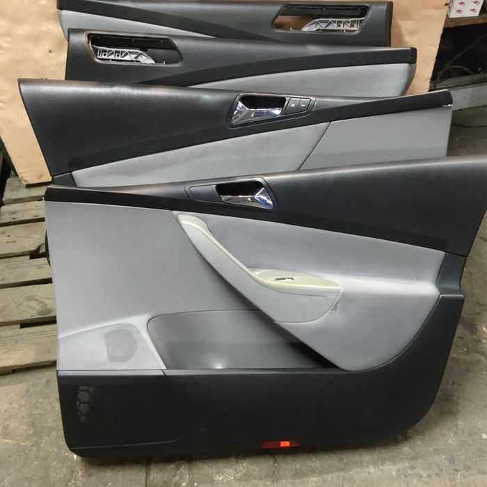 Дверні карти пасат б6