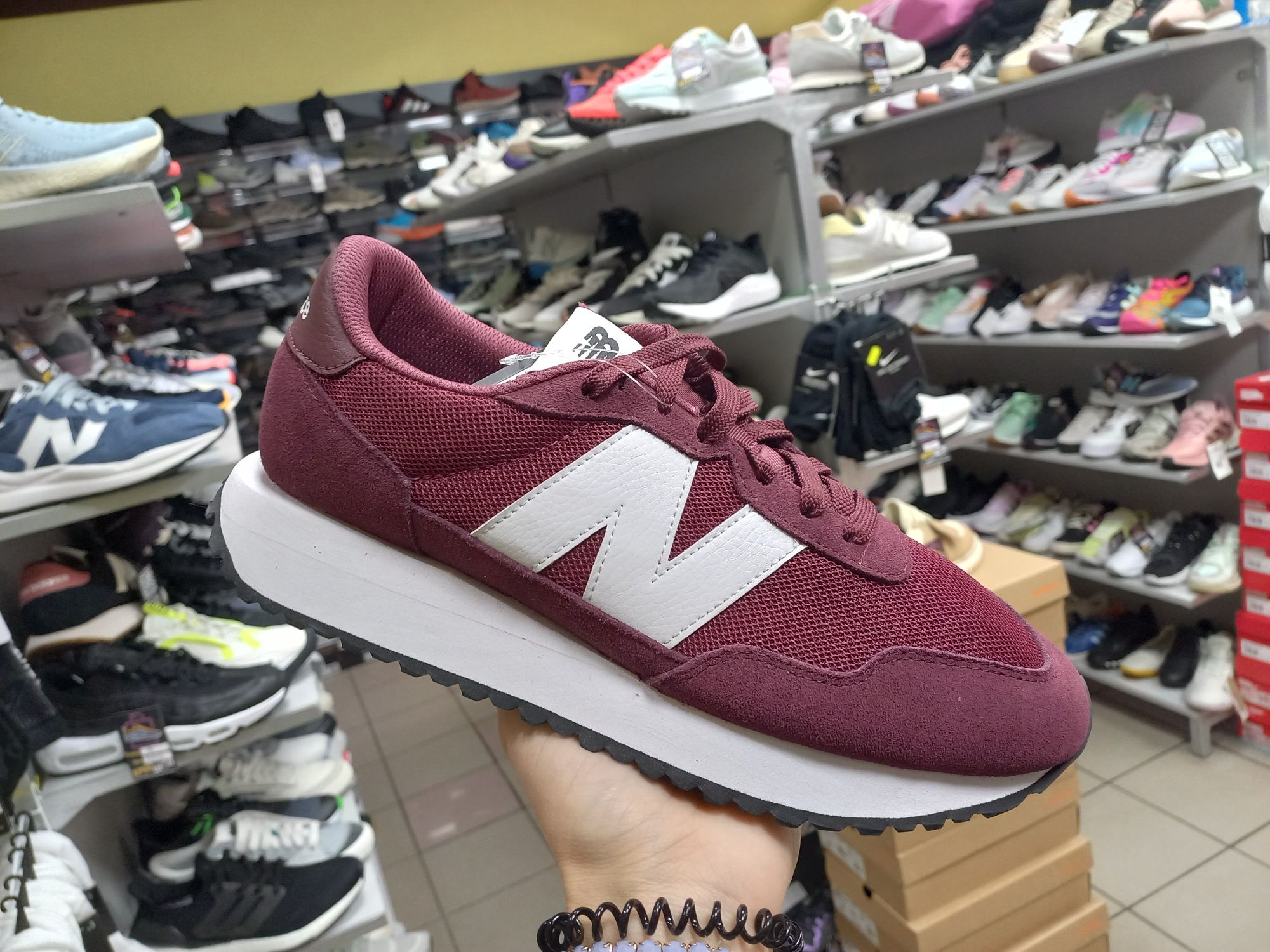 Кросівки New balance 237