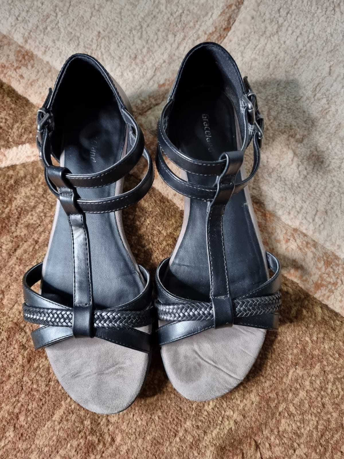 Czarne sandały Graceland 40
