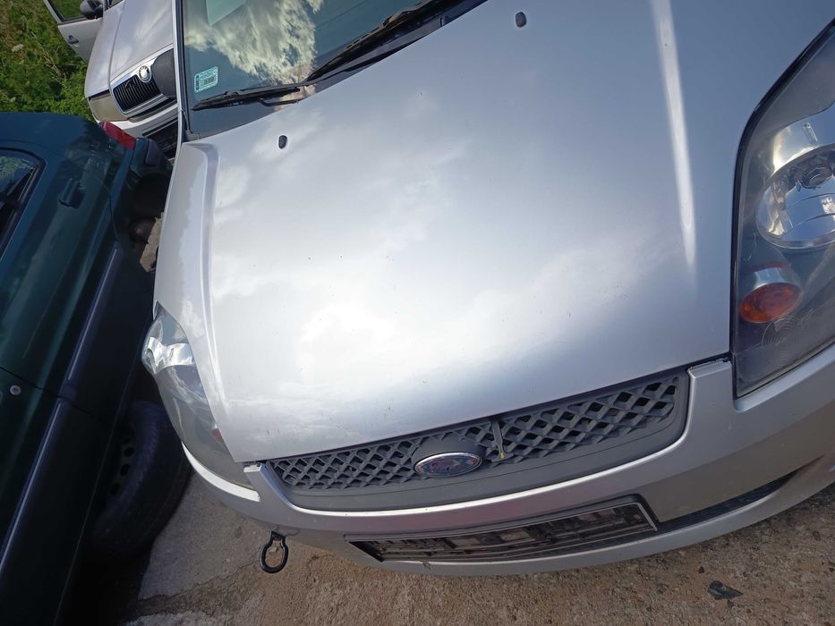 Ford Fiesta MK5 Lift 62 maska przednia FV transport/dostawa