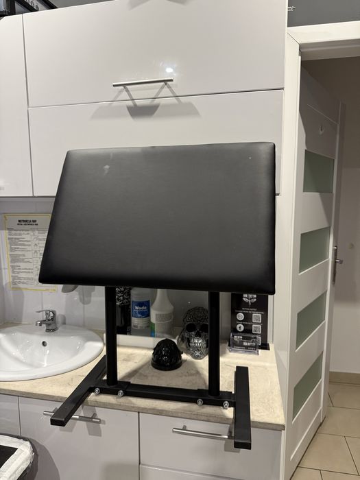 Podłokietnik do tatuażu