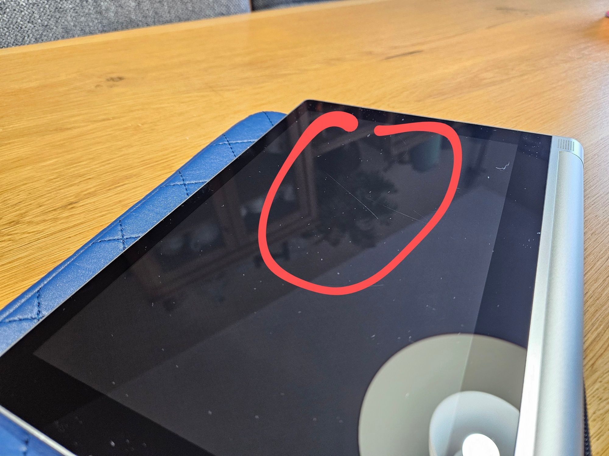 Tablet Lenovo Yoga 2 1050F INTEL