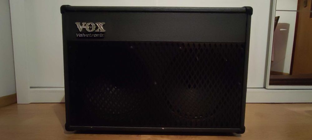 Kombo gitarowe Vox AD 50-VT XL + Celestion Vintage 30
