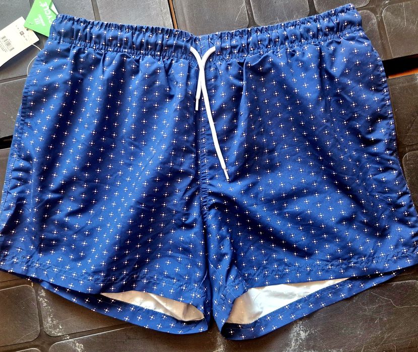 Calções de treino de banho ou turismo novos por estrear
Fabricado no F