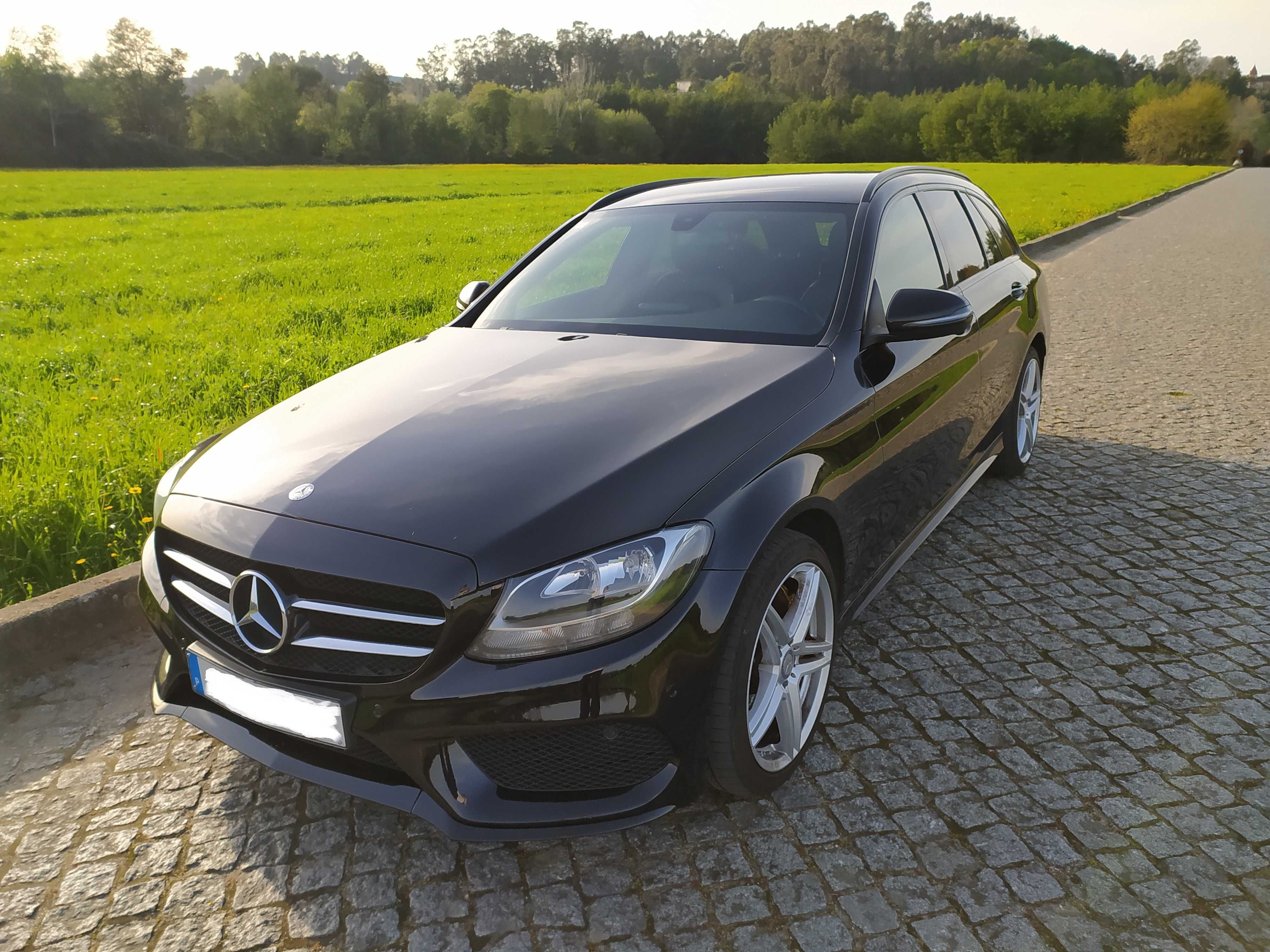 Deslumbrante Mercedes C250 AMG 2016 - Potência, Luxo e Confiabilidade!