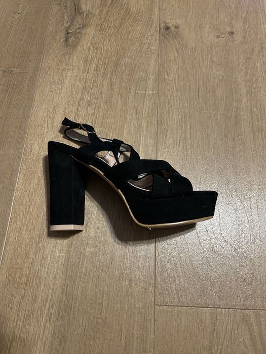 Cudne buciki dla Kopciuszka