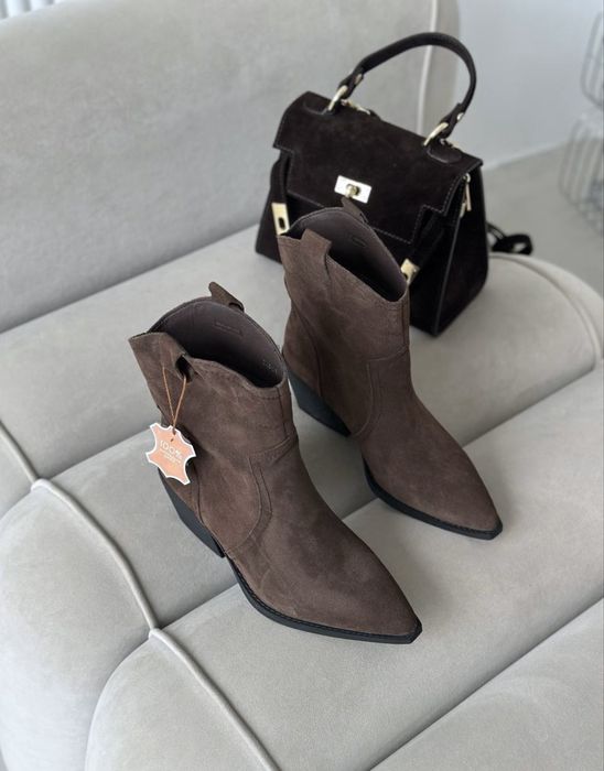 Казаки натуральна замша