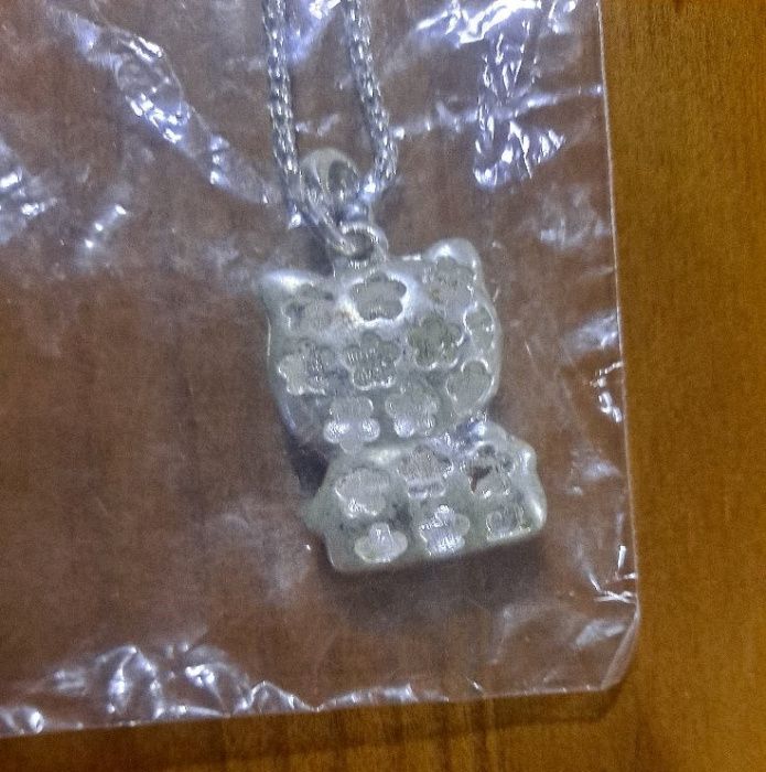 Colar Hello Kitty SELADO Nunca Usado