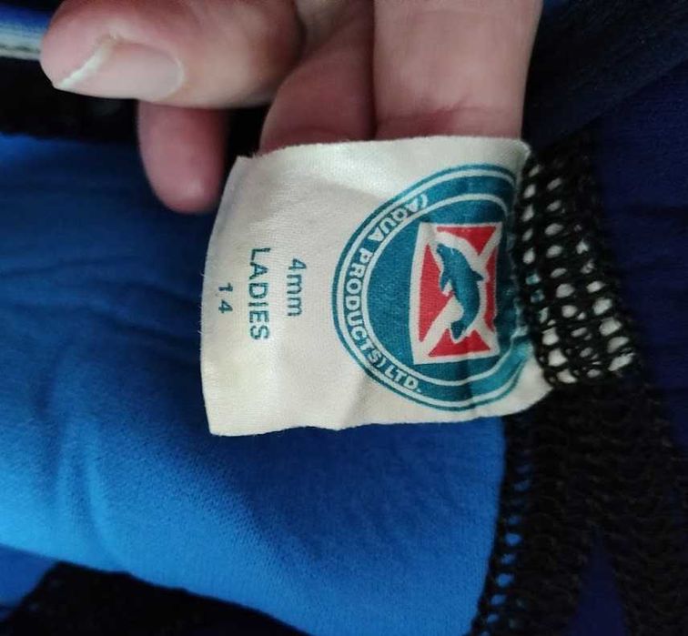 Kombinezon pianka do nurkowania damska S 4mm 2szt.plus 1 ocieplacz