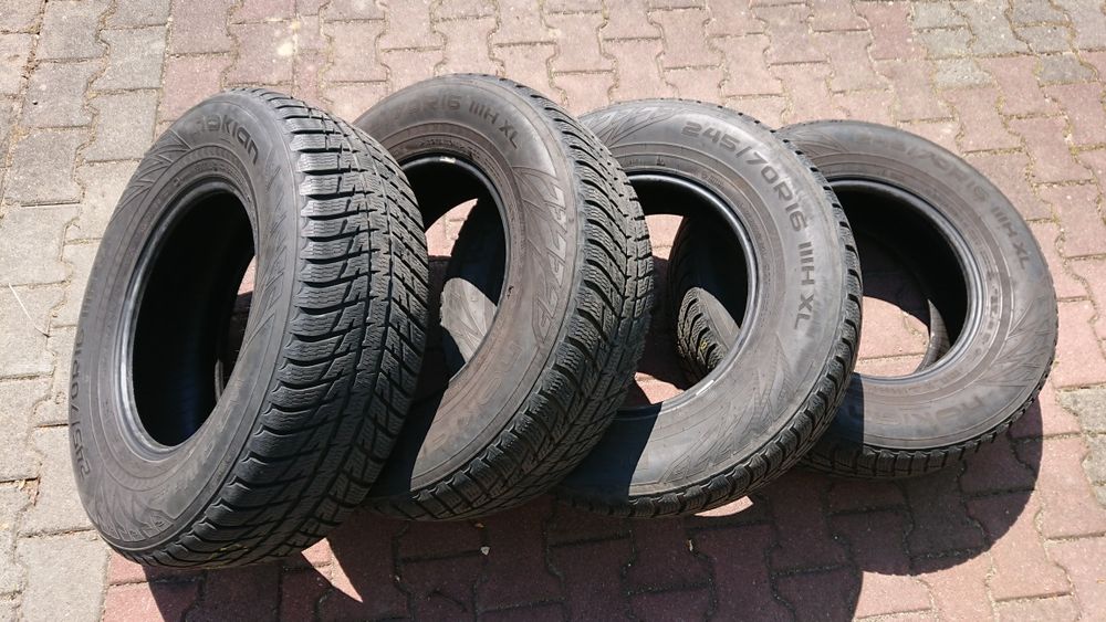 Opony zimowe Nokian WR SUV 3 XL 245/70 R16