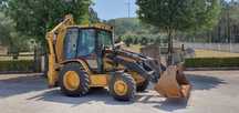 Retroescavadora Caterpillar 432D