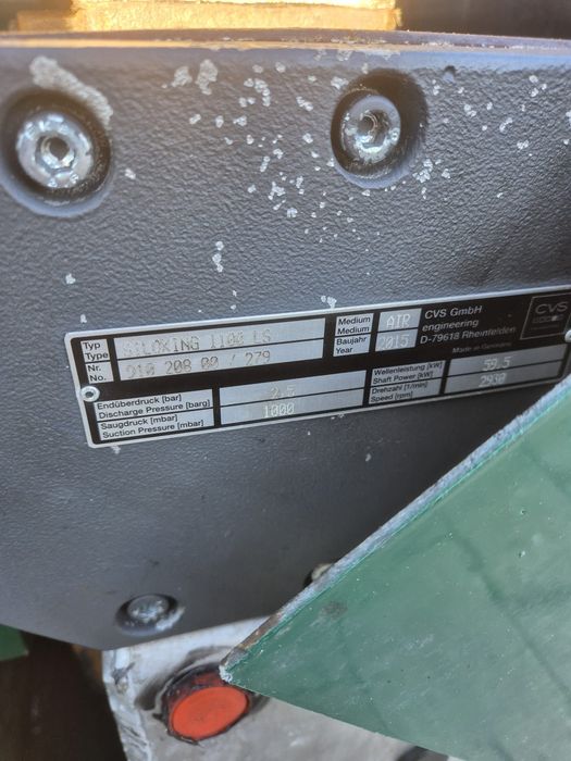 Kompresor CVS 1100 w zabudowie RTI z chłodnicą